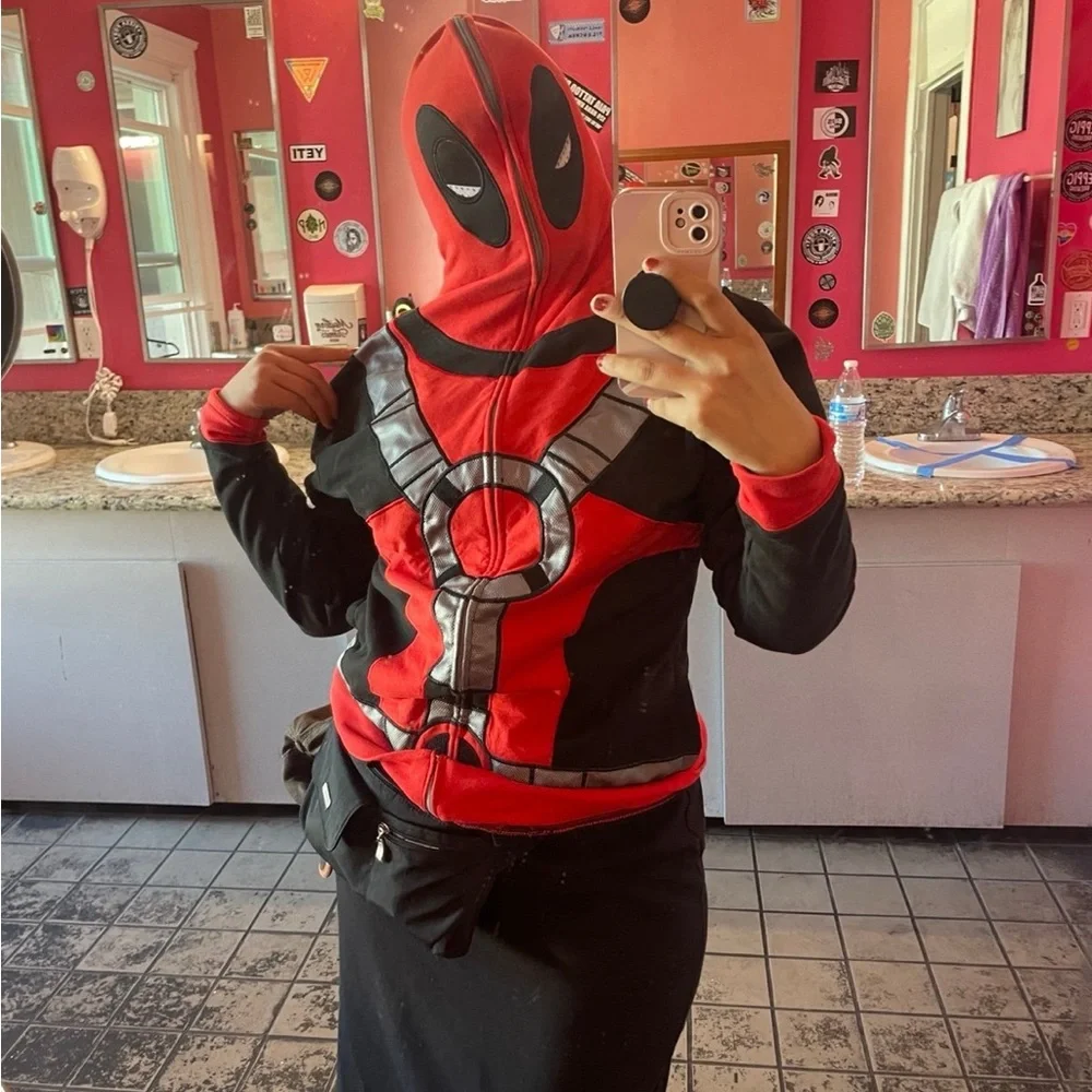 Deadpool jacket - Picture 5 of 7